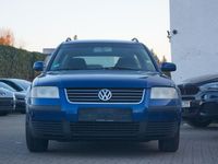 Gebraucht VW Passat Comfortline 102 PS (75 kW) 2001 Blau Kombi