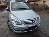Gebraucht Mercedes B200 136 PS (100 kW) 2007 Silber Van / Kleinbus
