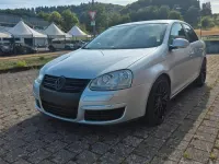 Gebraucht VW Jetta 105 PS (77 kW) 2006 Silber Limousine