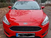 Usata Ford Focus 101 CV (74 kW) 2017 Rosso Station wagon