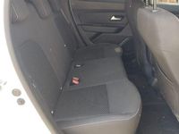 Gebraucht Dacia Duster Comfort 114 PS (83 kW) 2019 Weiß SUV