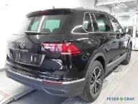 Gebraucht VW Tiguan Active 150 PS (110 kW) 2023 Deep black perleffekt SUV