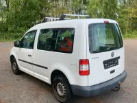 Używany VW Caddy 105 KM (77 kW) 2004 Biały Minivan
