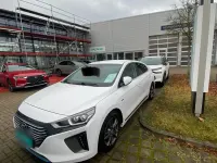 Gebraucht Hyundai Ioniq Style 105 PS (77 kW) 2018 Weiß Kleinwagen