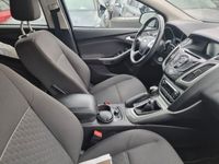 gebraucht Ford Focus 1.6 SYNC Edition Navi Klimatr 6Gang Sihzg