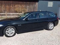 Gebraucht BMW 520 184 PS (135 kW) 2014 Black sapphire metallic Kombi
