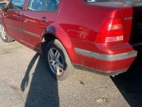 Usado VW Bora 101 HP (74 kW) 2000 Vermelho Sedan