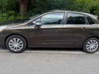 Gebraucht Citroën C4 SELECTION 120 PS (88 kW) 2014 Braun Kleinwagen