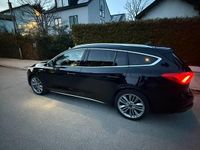 Gebraucht Ford Focus Vignale 150 PS (110 kW) 2019 Schwarz Kombi