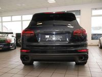 Gebraucht Porsche Cayenne S 385 PS (283 kW) 2015 Tiefschwarz SUV
