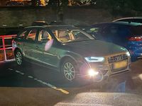 Gebraucht Audi A4 150 PS (110 kW) 2015 Grau Kombi