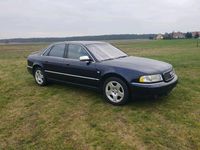 Second-hand Audi A8 150 CP (110 kW) 1999 Berlinǎ