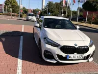 Gebraucht BMW 218 M Sport 136 PS (100 kW) 2021 Weiß Limousine