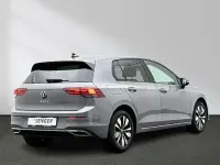 Gebraucht VW Golf VIII Move 150 PS (110 kW) 2023 Mondsteingrau Limousine