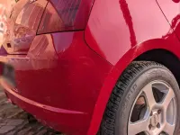 Usado Suzuki Swift 92 HP (67 kW) 2005 Vermelho Citadino