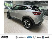 Gebraucht Nissan Juke N-Connecta 114 PS (83 kW) 2024 Silver metallic (ky0g) SUV