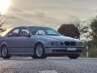 Gebraucht BMW 528 193 PS (141 kW) 1997 Silber Limousine