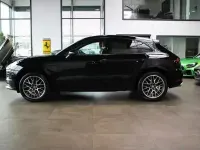 Gebraucht Porsche Macan Sport 252 PS (185 kW) 2018 Schwarz SUV