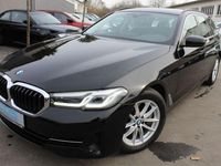 Gebraucht BMW 530 Performance 286 PS (210 kW) 2023 Schwarz ii Kombi