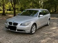 Gebraucht BMW 530 231 PS (169 kW) 2006 Silber Kombi