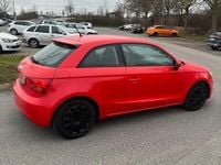 Gebraucht Audi A1 Design 89 PS (65 kW) 2011 Rot Kleinwagen