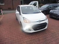 Gebraucht Hyundai i10 Style 87 PS (63 kW) 2016 Weiß Kleinwagen