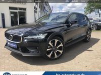 Gebraucht Volvo V60 CC Ultimate 197 PS (144 kW) 2024 Schwarz Kombi