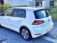 Gebraucht VW e-Golf 100 kW (136 PS) 2019 Weiß Kleinwagen