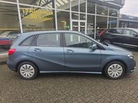 Gebraucht Mercedes B220 170 PS (125 kW) 2014 Grau Van / Kleinbus