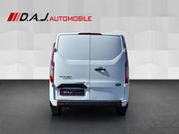 Używany Ford Transit Custom Trend 170 KM (125 kW) 2022 Biały Sedan/Limuzyna