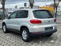 Gebraucht VW Tiguan Trendline 160 PS (117 kW) 2012 Silber SUV