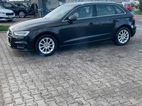 Gebraucht Audi A3 Design 116 PS (85 kW) 2017 Andere farben Kombi