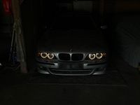 Gebraucht BMW 525 195 PS (143 kW) 2002 Silber Limousine