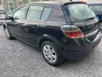 Gebraucht Opel Astra 116 PS (85 kW) 2008 Schwrz Limousine