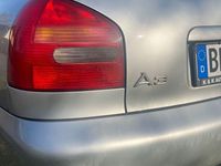 Gebraucht Audi A3 Ambiente 101 PS (74 kW) 2000 Silber Kleinwagen