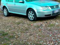 Gebraucht VW Bora 102 PS (75 kW) 2004 Silber Limousine