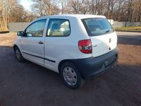 Gebraucht VW Fox 60 PS (44 kW) 2011 Weiß Kleinwagen