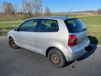 Gebraucht VW Polo Highline 64 PS (47 kW) 2004 Silber Kleinwagen