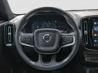 Gebraucht Volvo XC40 Plus 163 PS (119 kW) 2025 Onyx black SUV
