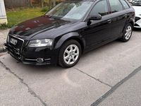 Second-hand Audi A3 Ambiente 105 CP (77 kW) 2011 Negru Hatchback