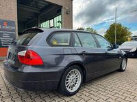 Gebraucht BMW 320 Advantage 150 PS (110 kW) 2006 Kombi
