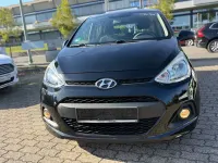 Gebraucht Hyundai i10 Classic 67 PS (49 kW) 2016 Schwarz Kleinwagen