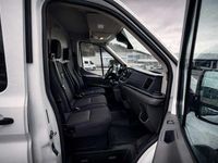 Gebraucht Ford Transit 131 PS (96 kW) 2021 Frostweiß Pickup