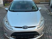 Gebraucht Ford Fiesta 82 PS (60 kW) 2009 Silber Kleinwagen