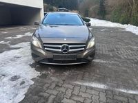Gebraucht Mercedes A180 109 PS (80 kW) 2013 Braun Limousine