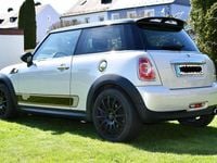 Usata Mini Cooper D 111 CV (81 kW) 2011 Bianco Utilitaria