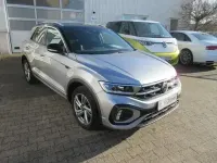 Gebraucht VW T-Roc R-line 110 PS (80 kW) 2022 Pyrit silber schwarz (metallic) SUV