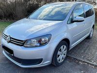 Gebraucht VW Touran Cross 140 PS (102 kW) 2014 Silber Van / Kleinbus