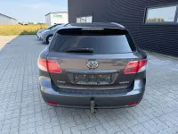 Gebraucht Toyota Avensis Sol 147 PS (108 kW) 2011 Grau Kombi