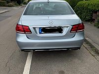 Gebraucht Mercedes E350 Avantgarde 260 PS (191 kW) 2014 Silber Limousine